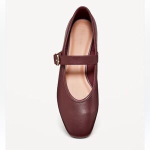 Old Navy Mary Jane’s Burgundy Ballet Flats -Clove Size 8